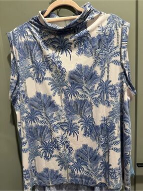 J. Jill Blue Palm-Print Sleeveless Top on pale pink NWT